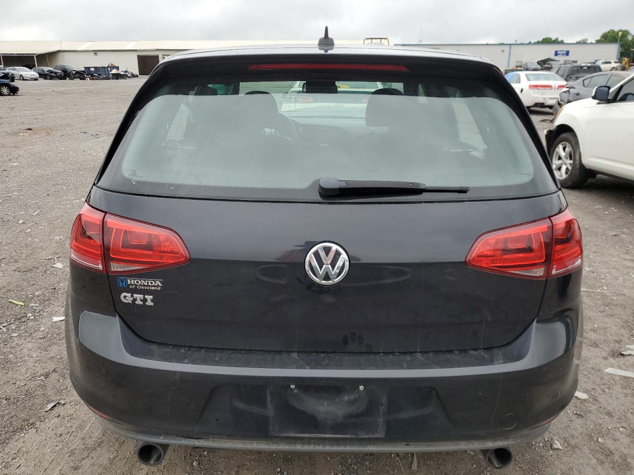 3VW5T7AUXHM013643 2017 Volkswagen Gti S