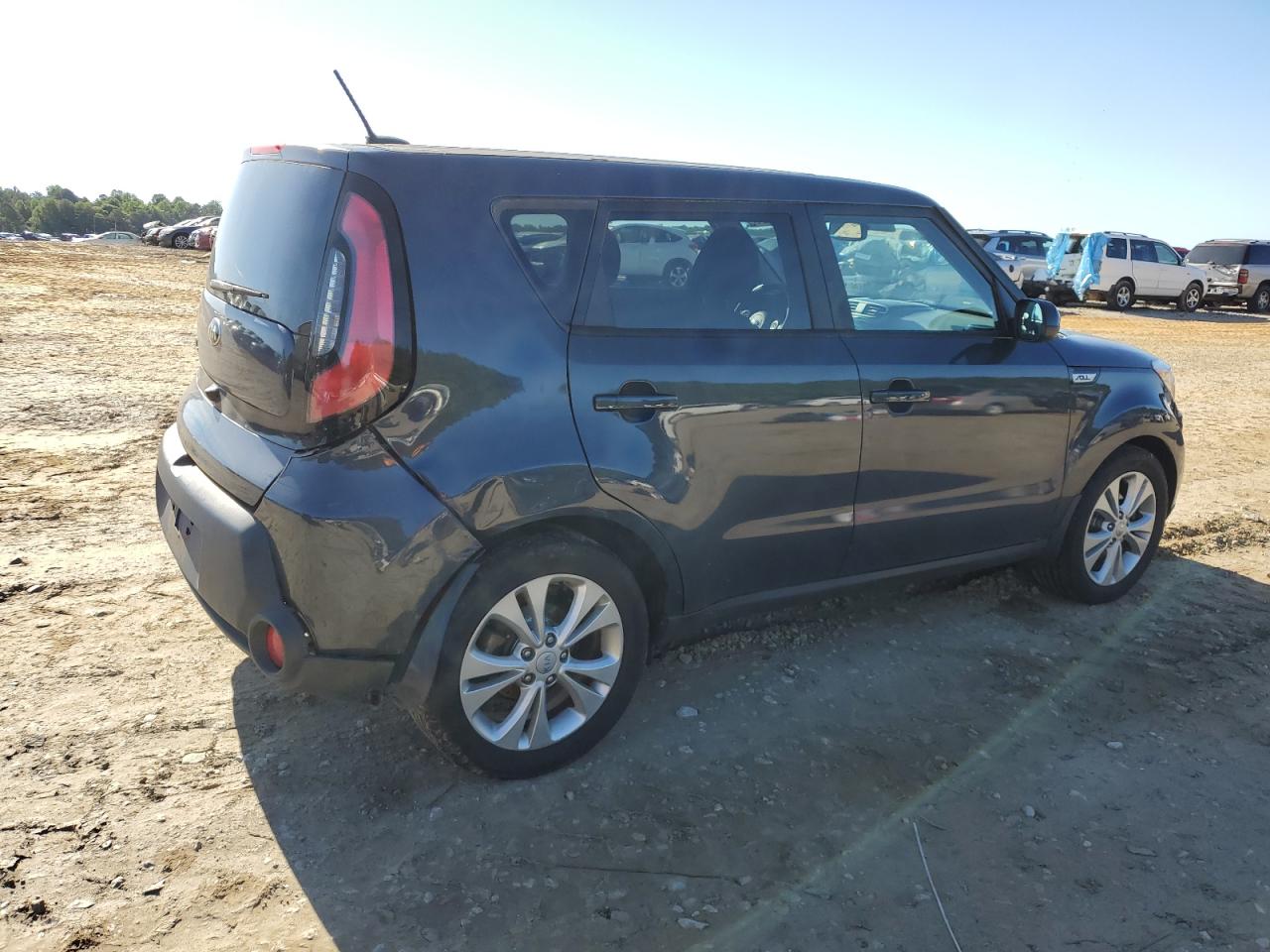 KNDJP3A59F7130239 2015 Kia Soul +