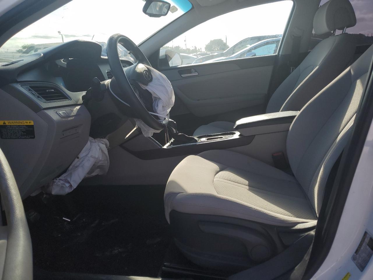 5NPE24AF0GH387592 2016 Hyundai Sonata Se