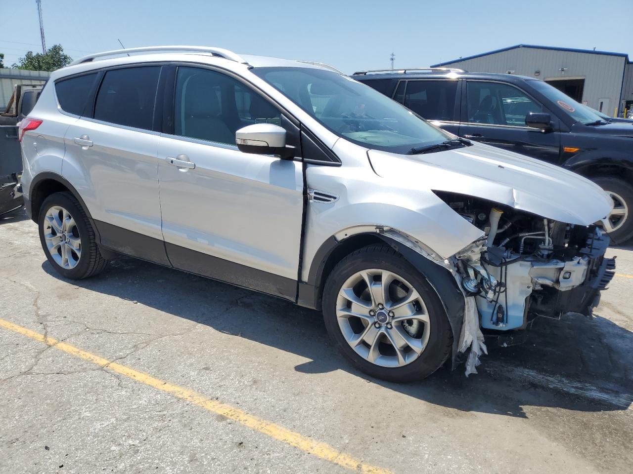 1FMCU0J93EUE26016 2014 Ford Escape Titanium