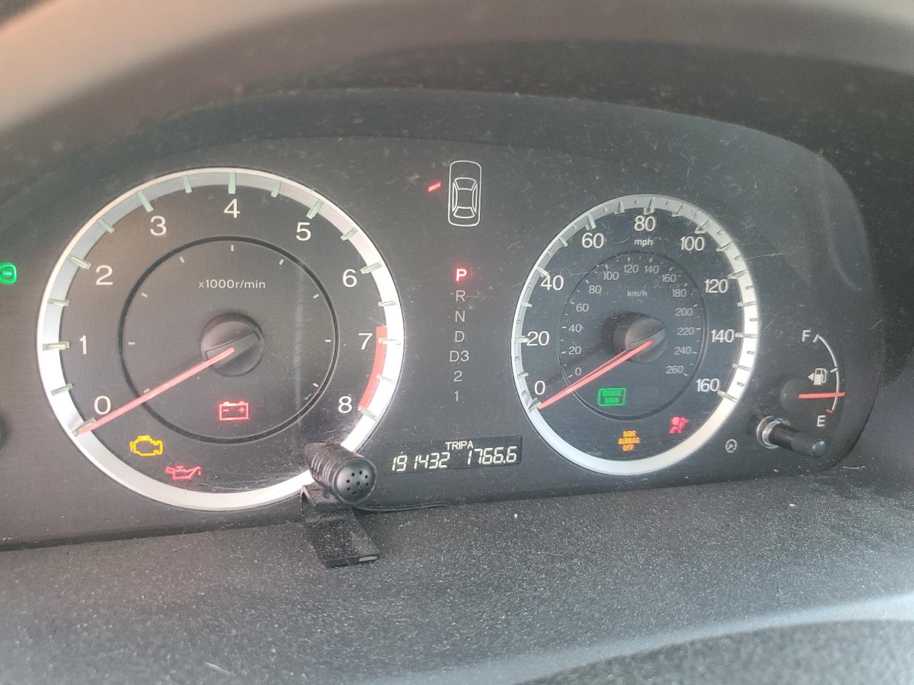 1HGCP2F66BA136017 2011 Honda Accord Se