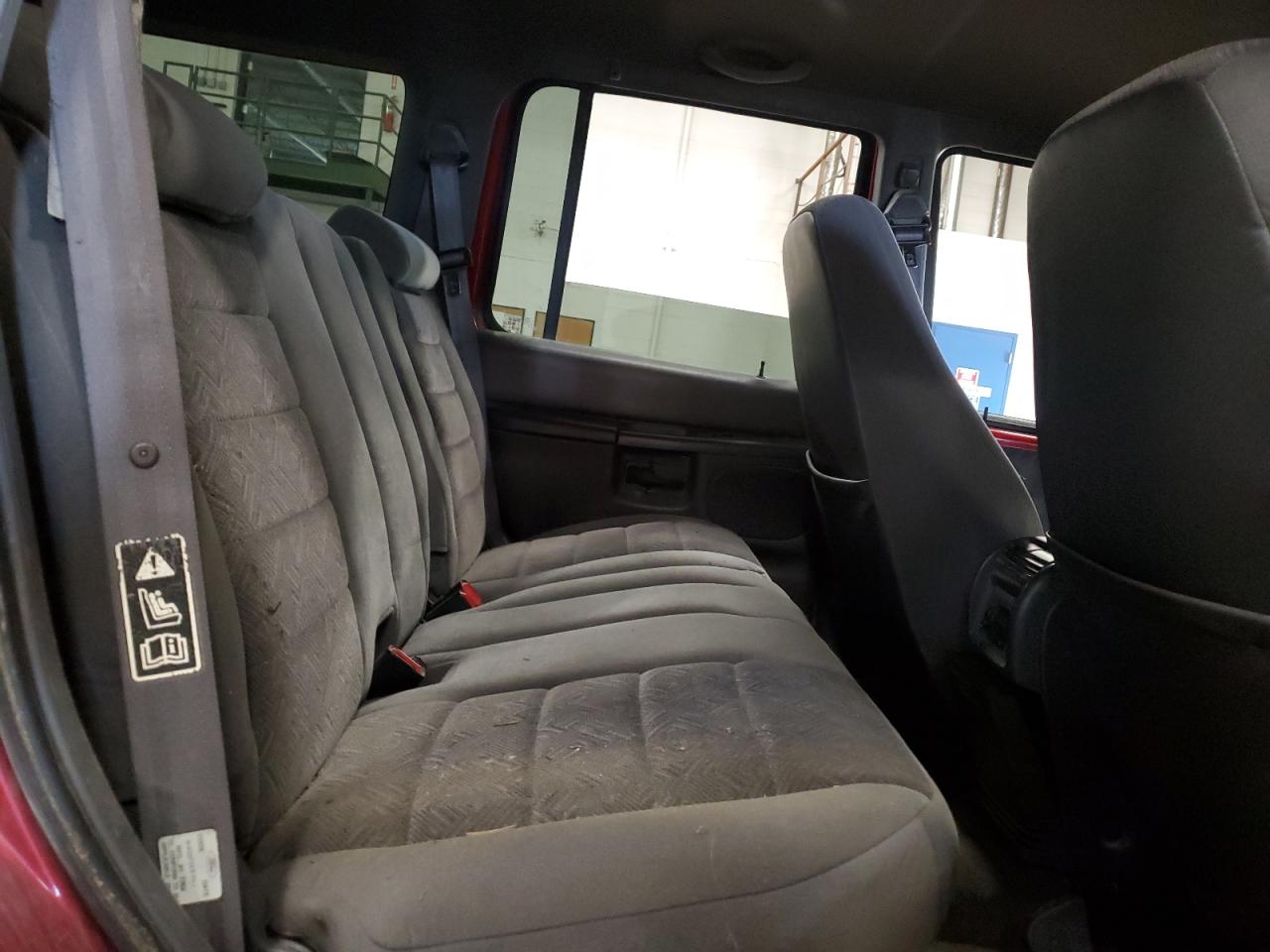 1FMDU34E2XZB45295 1999 Ford Explorer