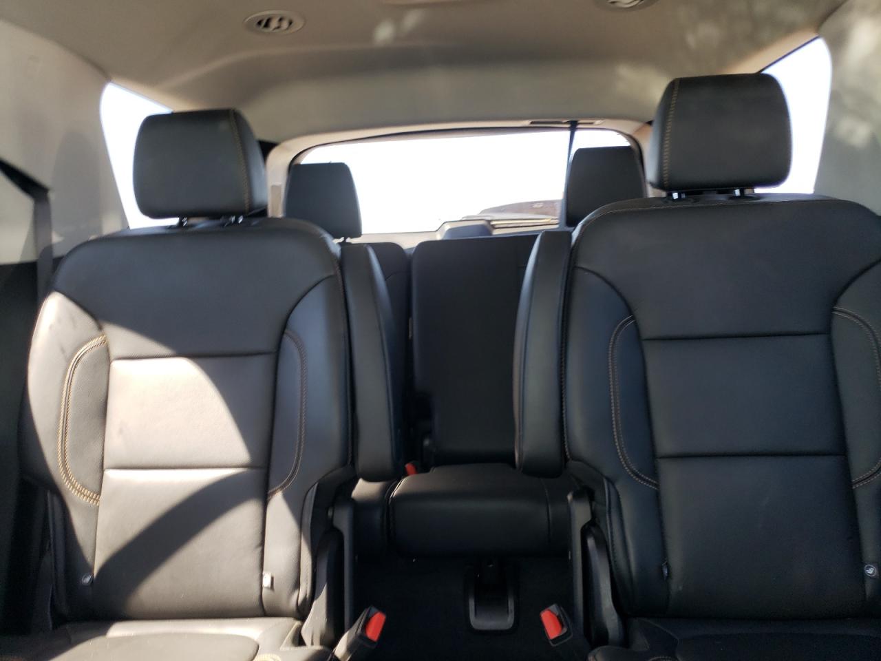 1GNEVKKW9KJ164436 2019 Chevrolet Traverse Premier