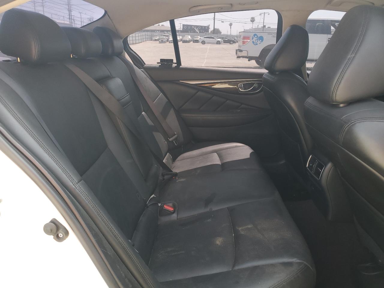 JN1EV7APXJM364516 2018 Infiniti Q50 Luxe