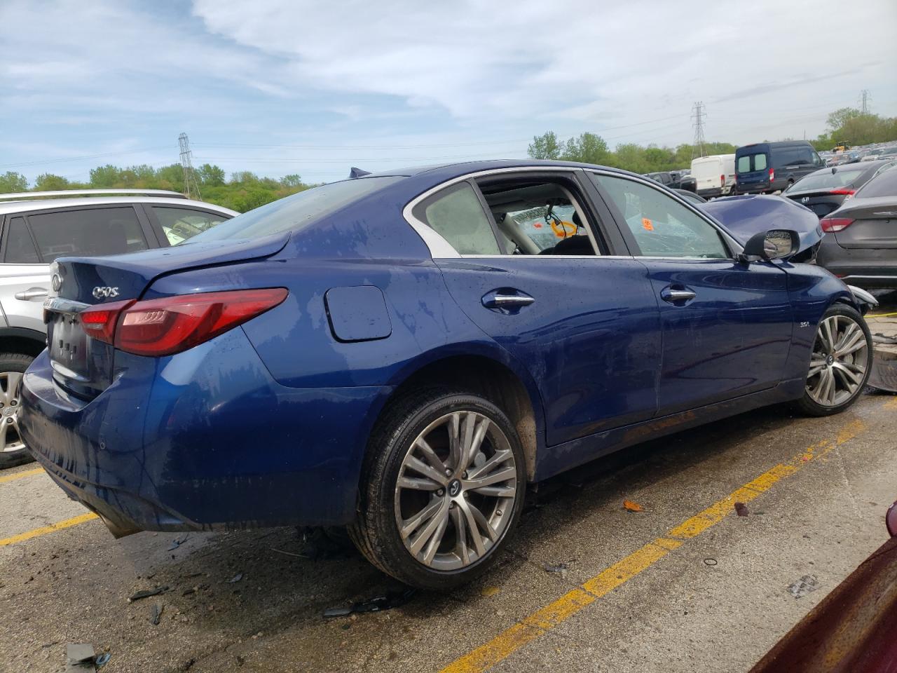 JN1EV7AR6KM551299 2019 Infiniti Q50 Luxe