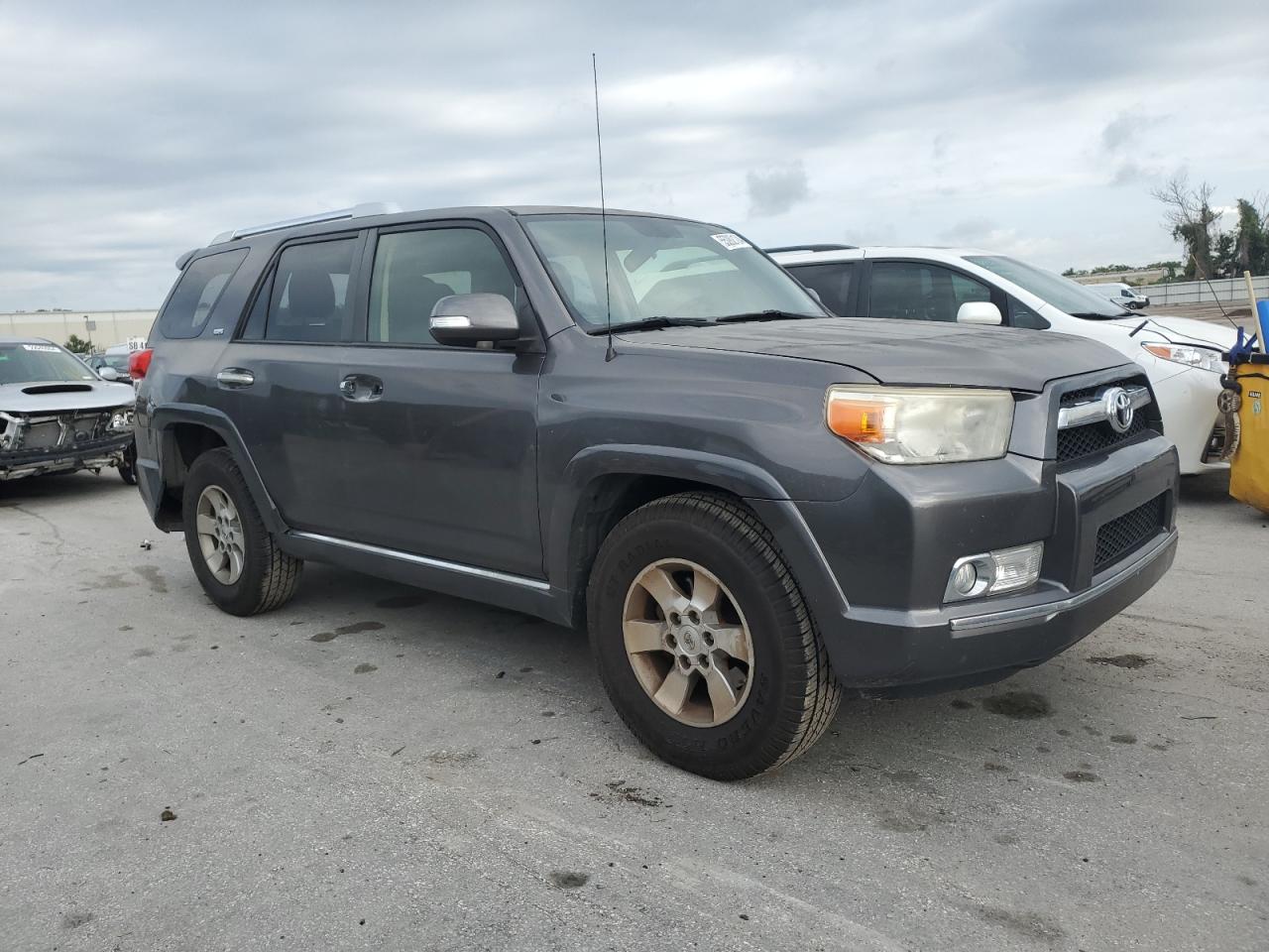 JTEZU5JR7D5049786 2013 Toyota 4Runner Sr5