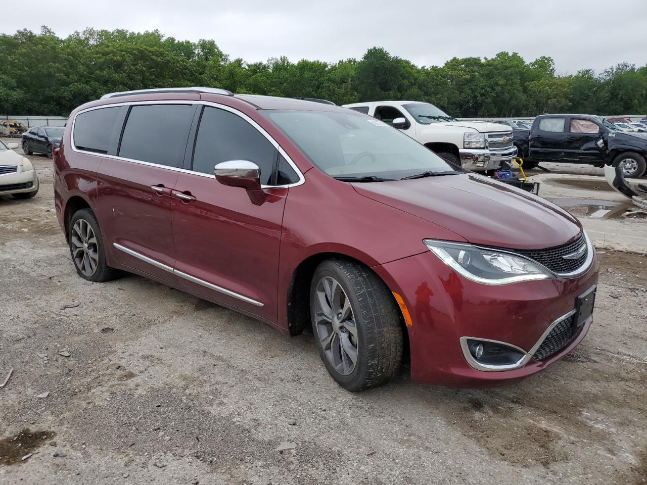 2C4RC1GGXHR559676 2017 Chrysler Pacifica Limited