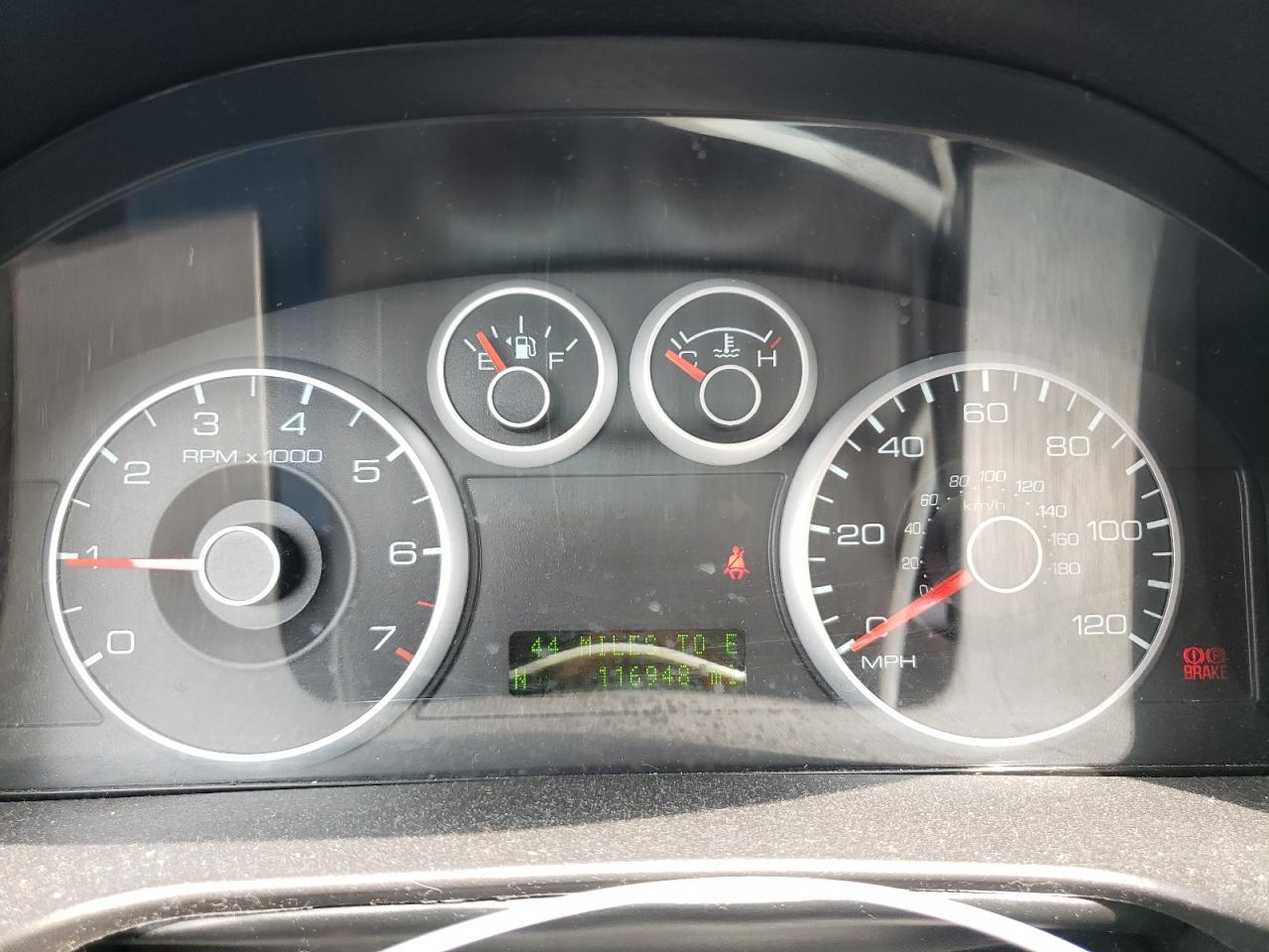 3FAHP07148R197656 2008 Ford Fusion Se