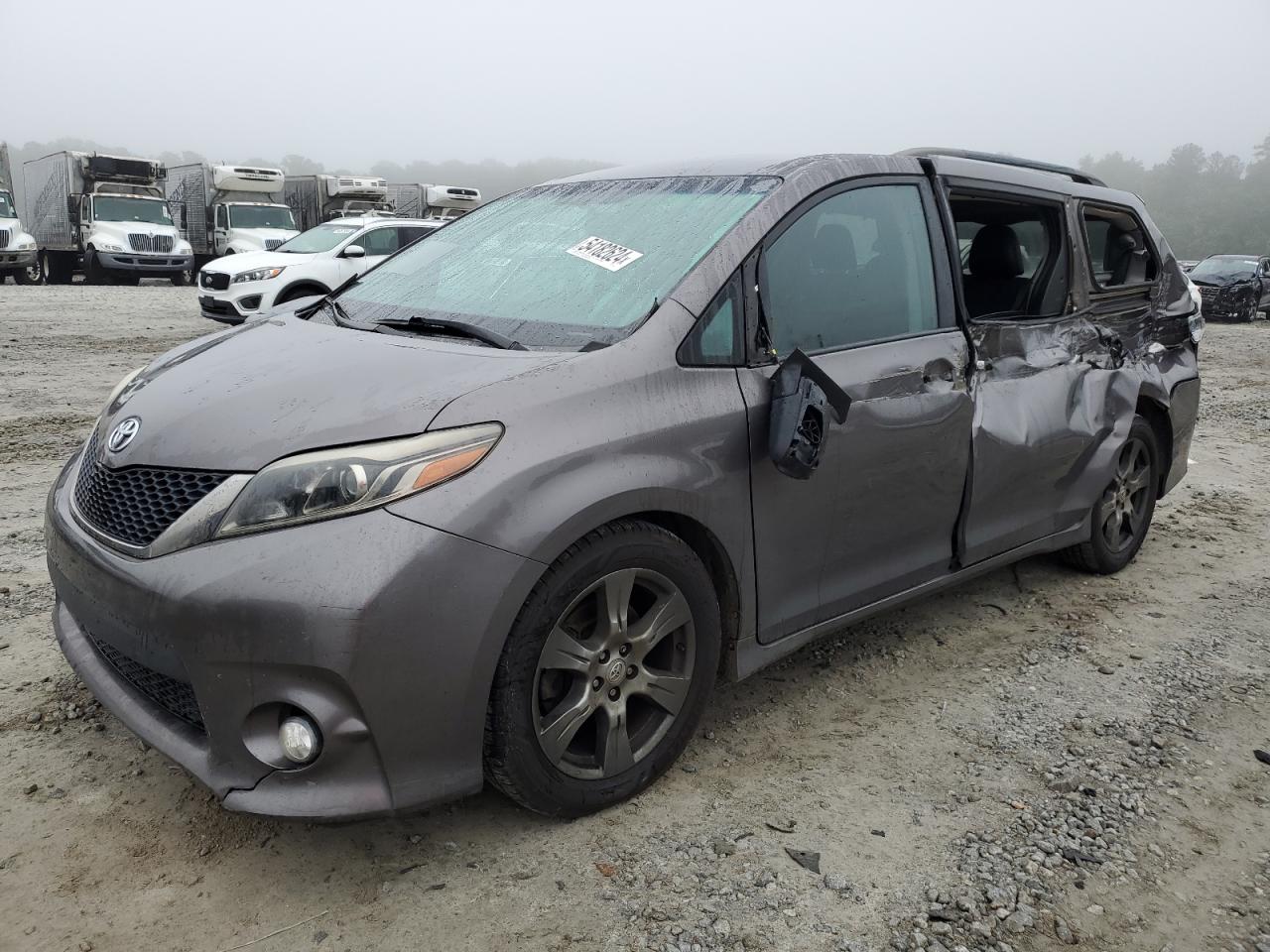 5TDXZ3DCXHS776168 2017 Toyota Sienna Se