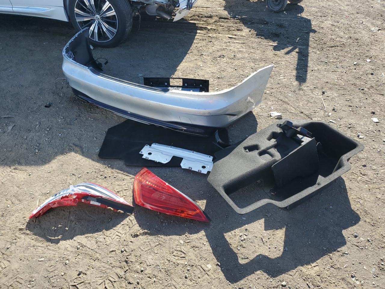 WDDJK7DA7JF050005 2018 Mercedes-Benz Sl 550