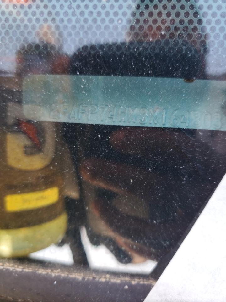 2FAFP74WX3X164803 2003 Ford Crown Victoria Lx