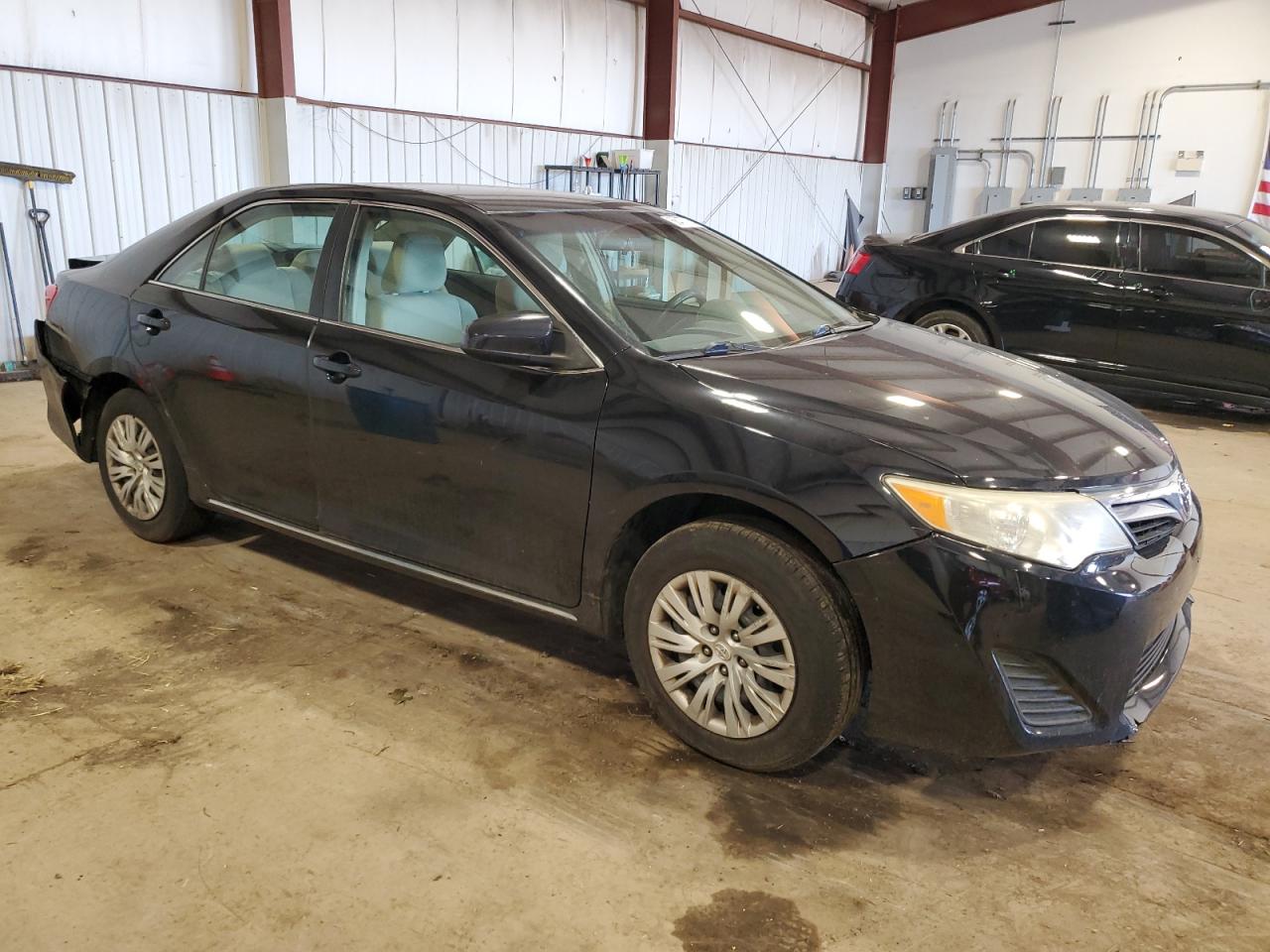 4T4BF1FK2ER366369 2014 Toyota Camry L