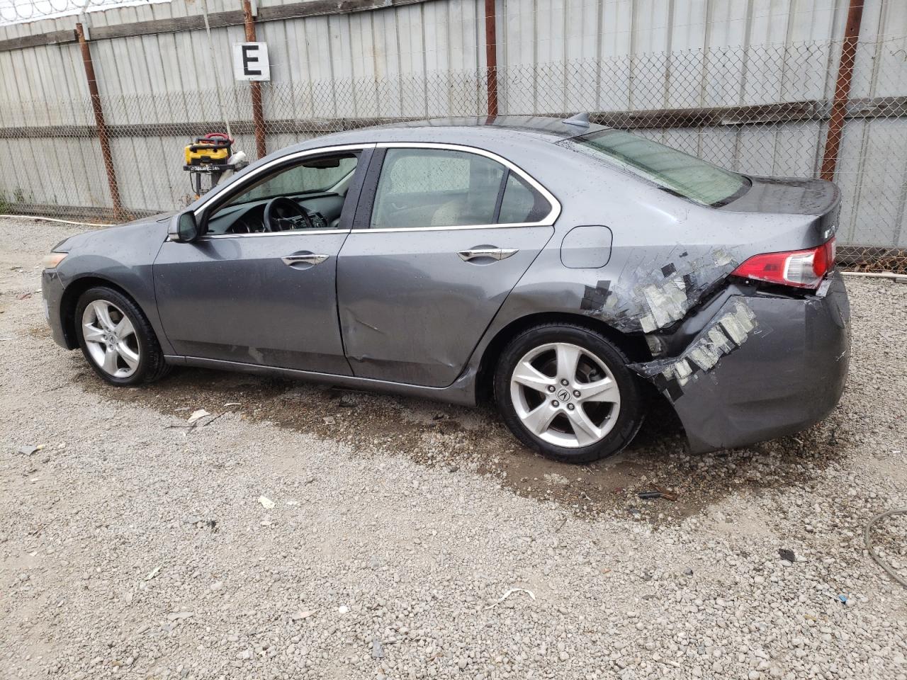 JH4CU2F64AC025281 2010 Acura Tsx