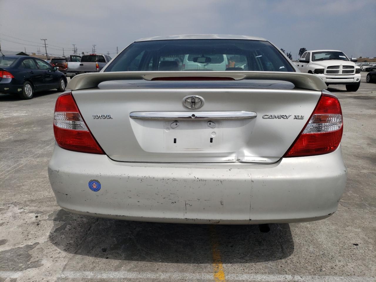 4T1BE30K32U072976 2002 Toyota Camry Le