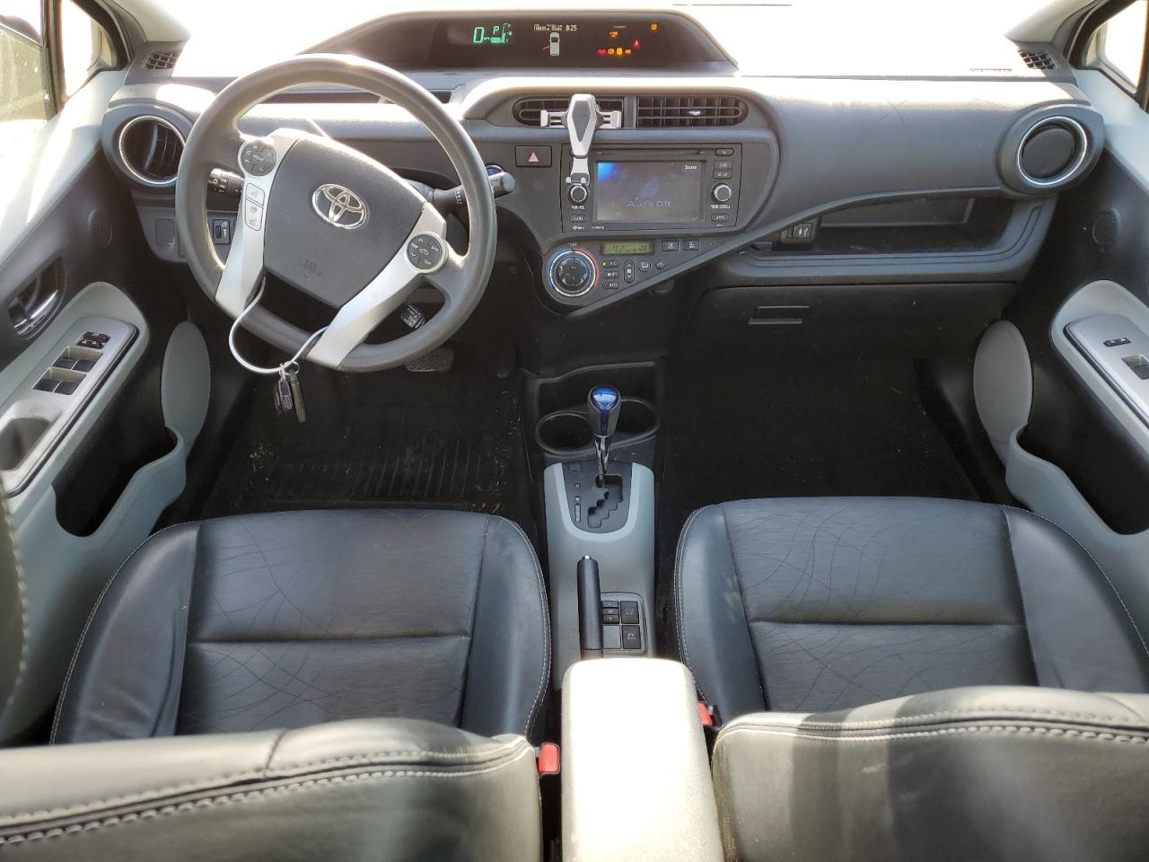 JTDKDTB35C1014934 2012 Toyota Prius C