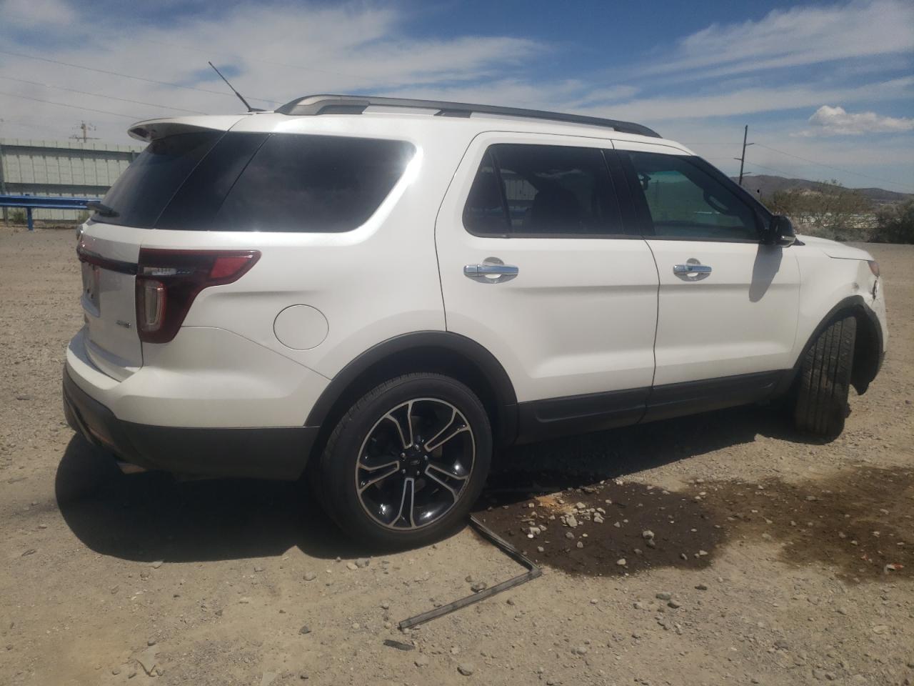 1FM5K8GT2EGB27115 2014 Ford Explorer Sport