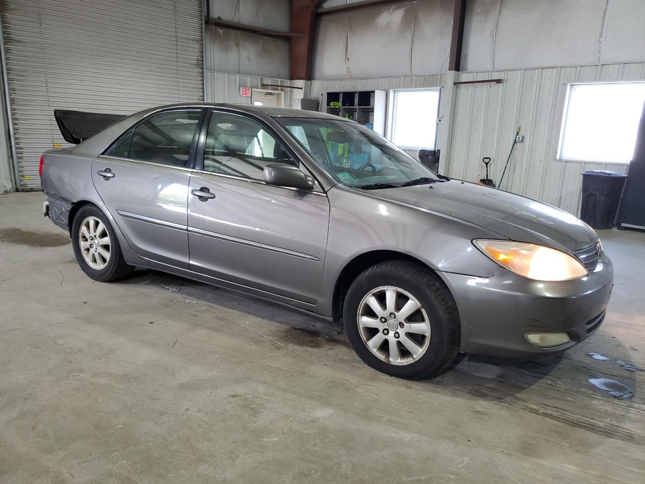 4T1BE30K04U830324 2004 Toyota Camry Le