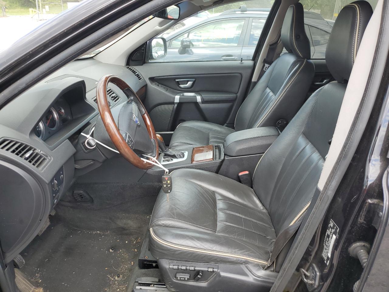 YV4852CZXB1588641 2011 Volvo Xc90 V8