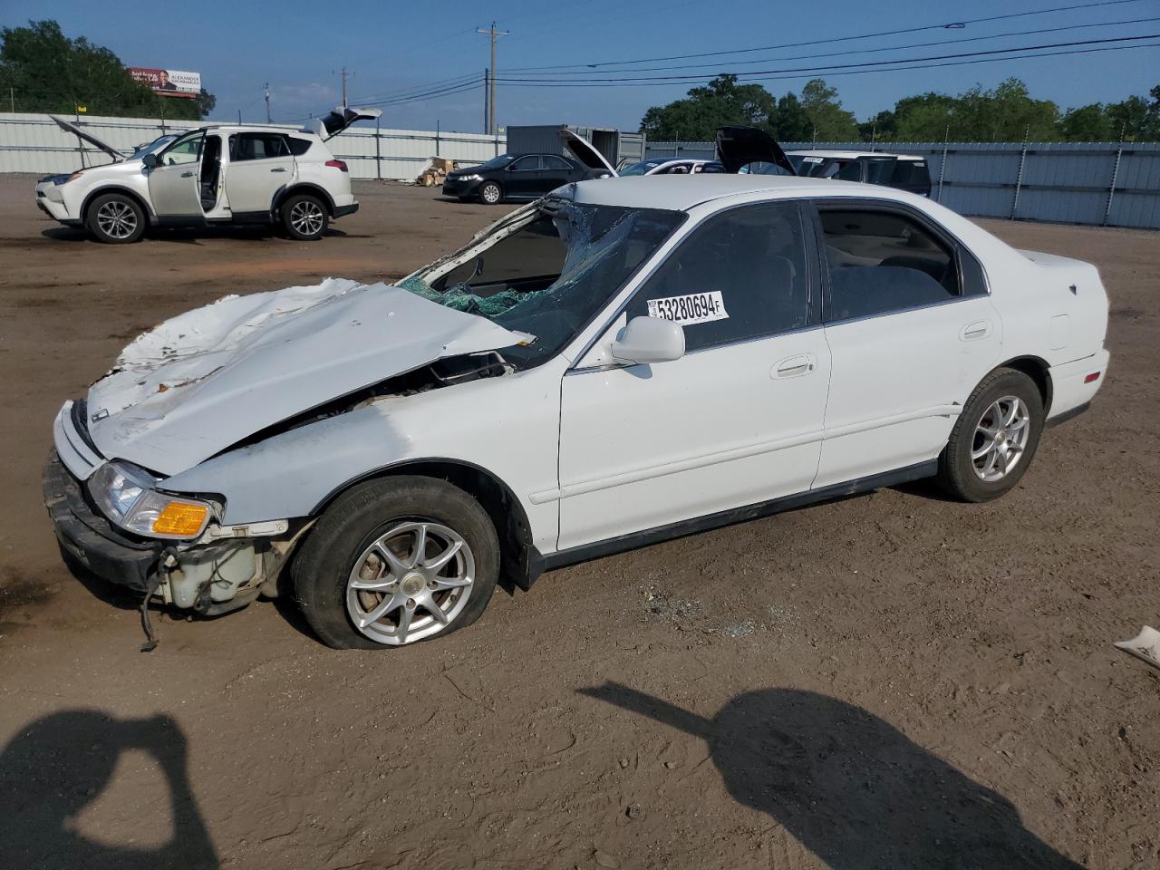 1HGCD5644RA051020 1994 Honda Accord Lx