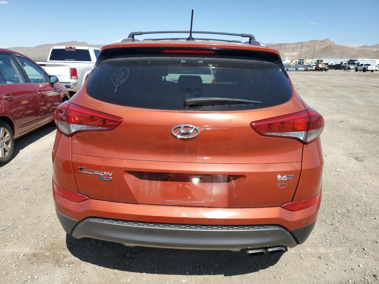 KM8J33A24GU147305 2016 Hyundai Tucson Limited