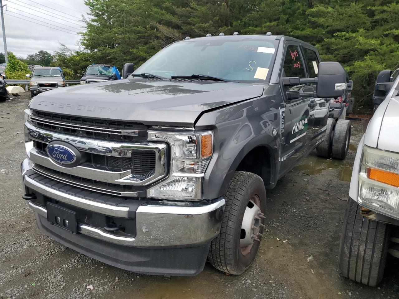 2022 Ford F350 Super Duty vin: 1FD8W3HT2NEE14632