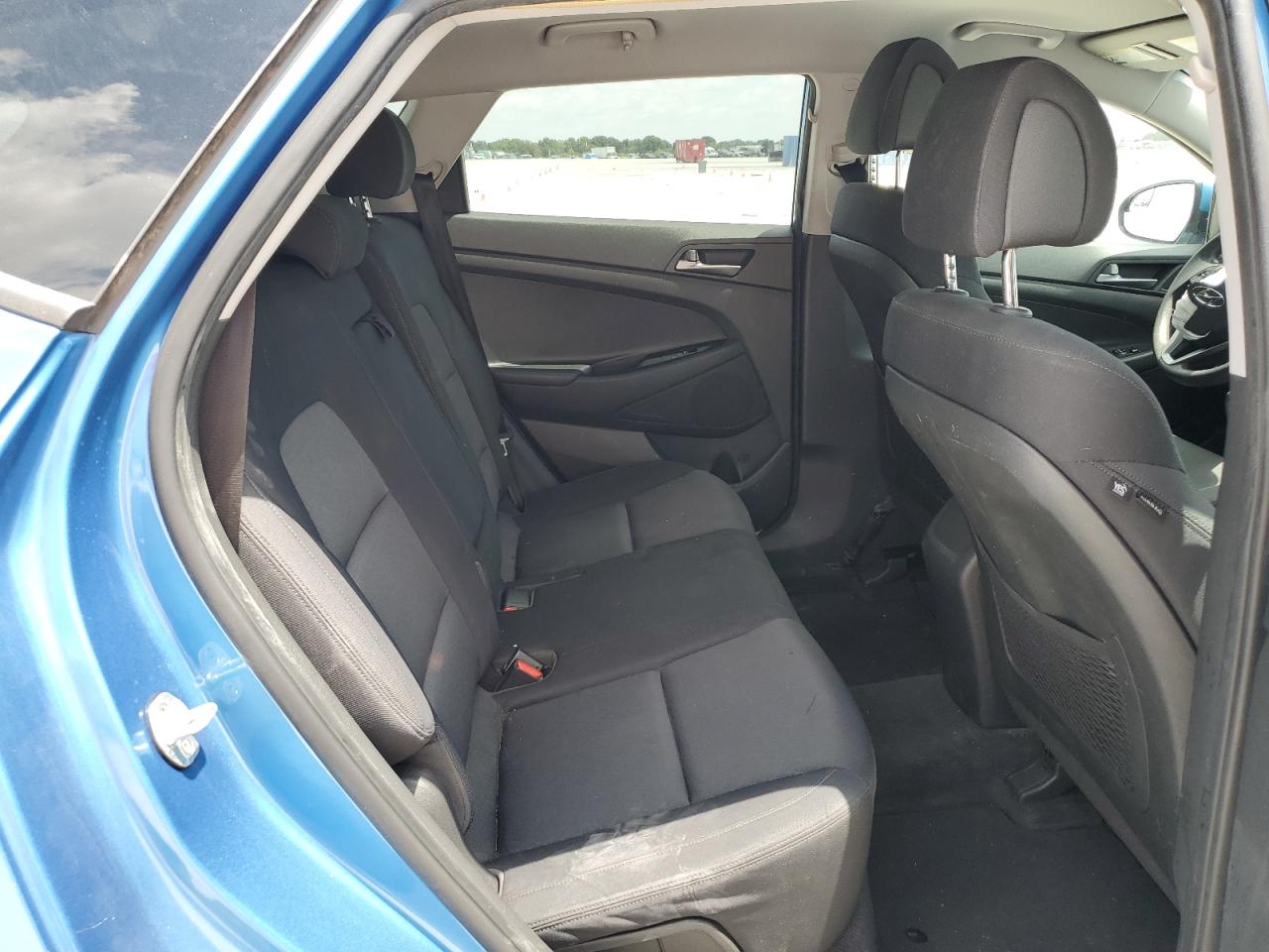 KM8J33A4XHU477128 2017 Hyundai Tucson Limited