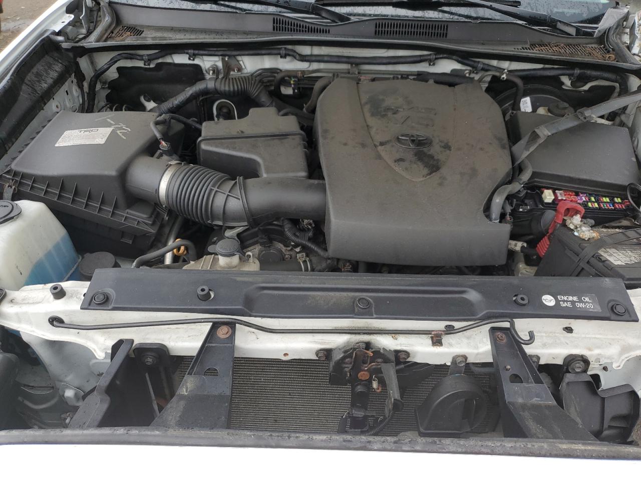 5TFSZ5AN6JX142643 2018 Toyota Tacoma Access Cab