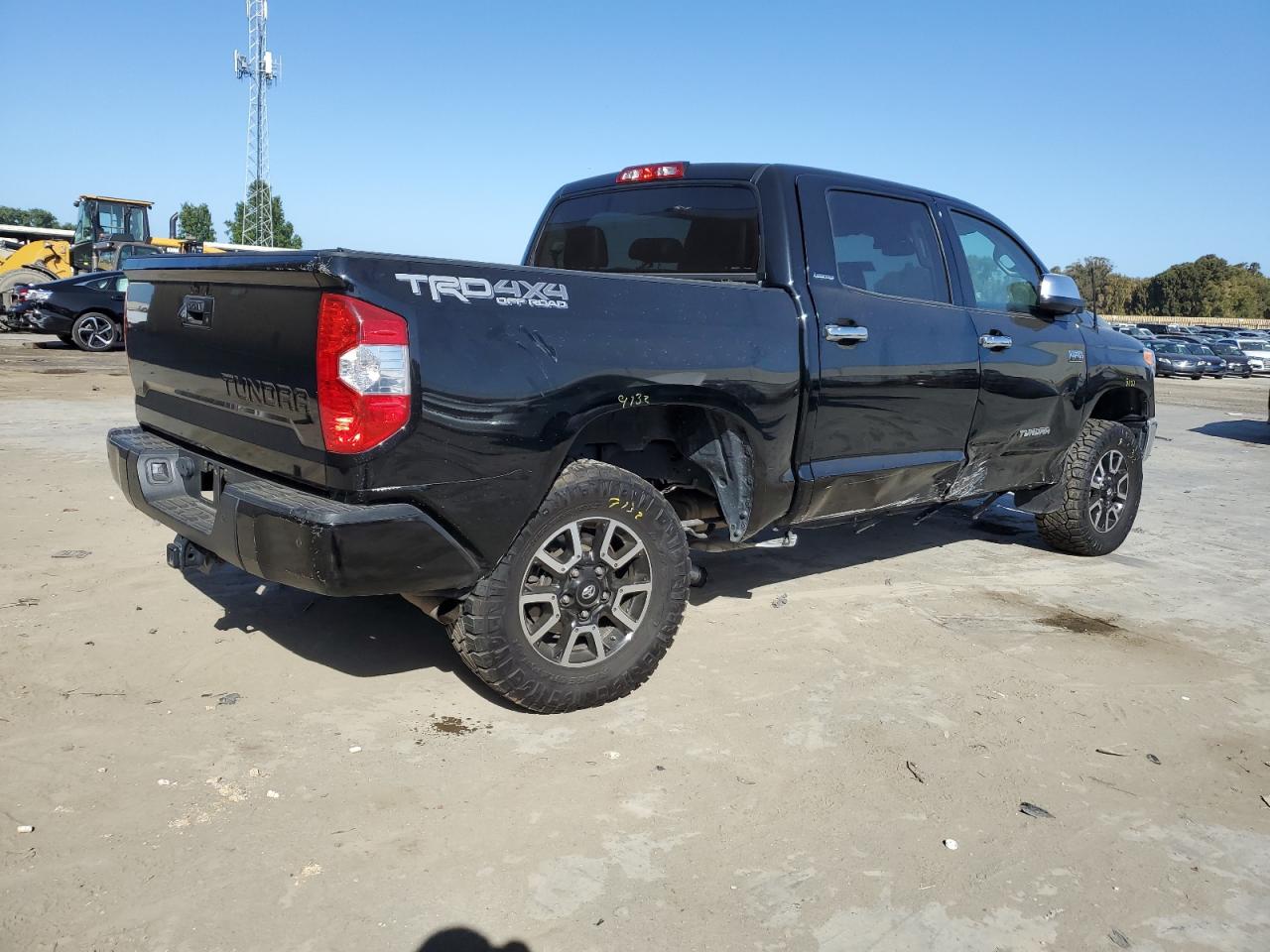 5TFHY5F11FX476444 2015 Toyota Tundra Crewmax Limited