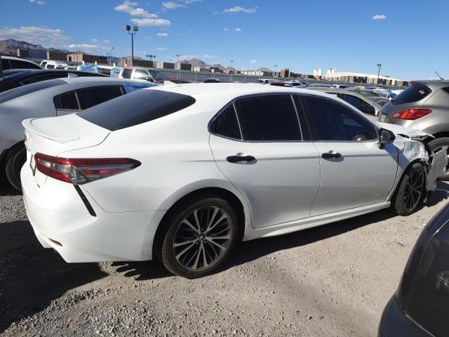 VIN 4T1B11HK7JU589216 2018 Toyota Camry, L no.3