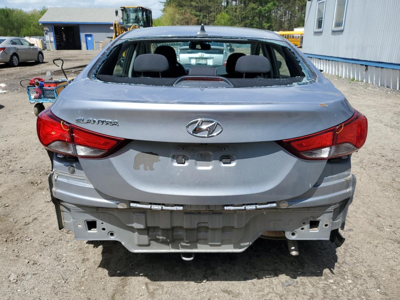 5NPDH4AE1FH615308 2015 Hyundai Elantra Se