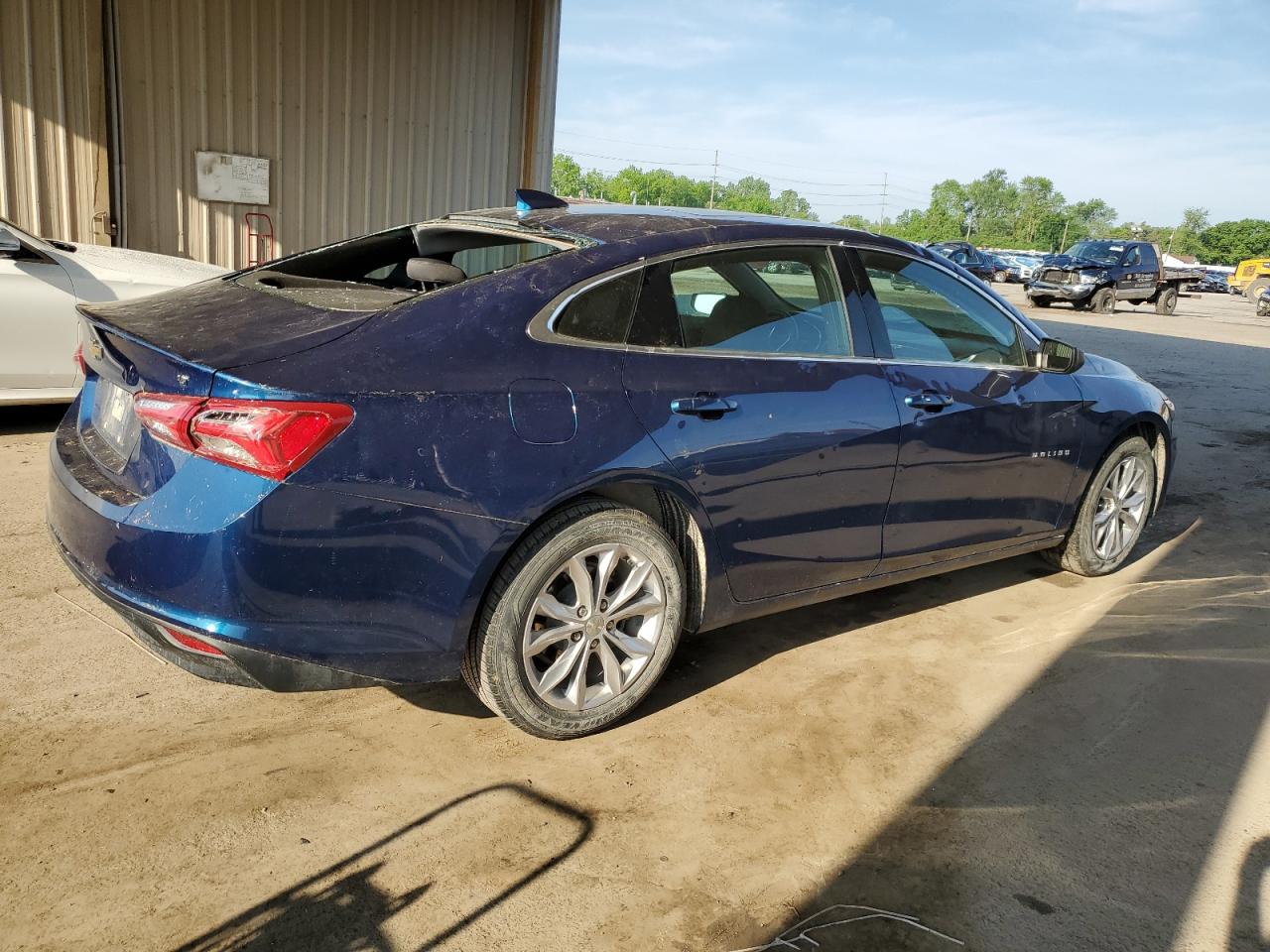 1G1ZD5ST5KF214877 2019 Chevrolet Malibu Lt