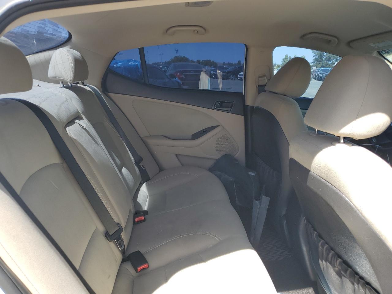 5XXGM4A78FG379682 2015 Kia Optima Lx