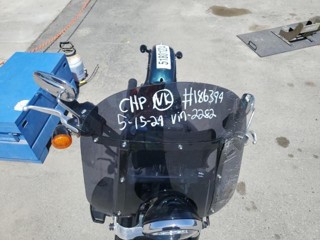 2019 HARLEY-DAVIDSON FLSL - 1HD1YDJ20KB027970