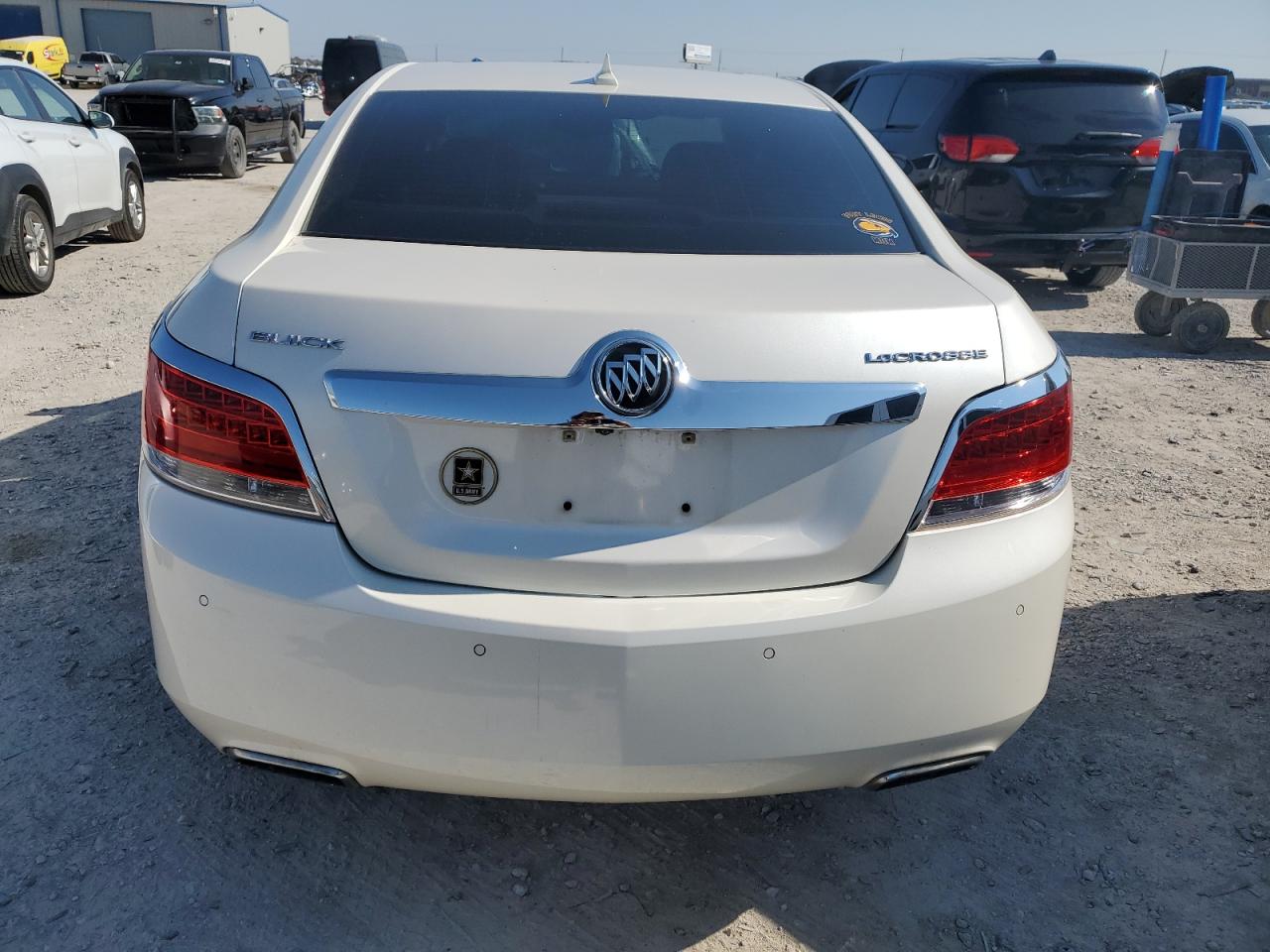 1G4GJ5E35DF263840 2013 Buick Lacrosse Touring