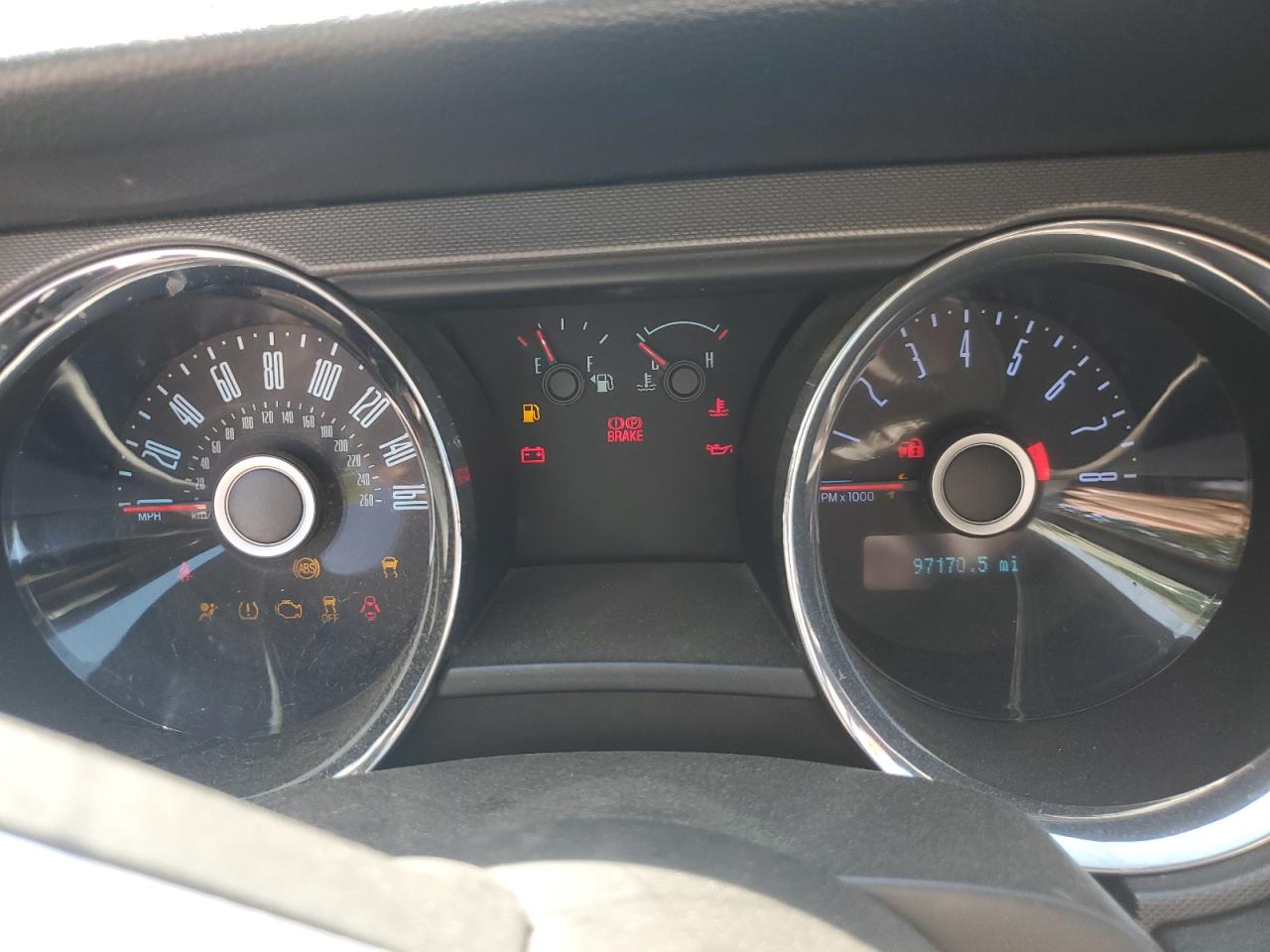 1ZVBP8EM3E5262388 2014 Ford Mustang