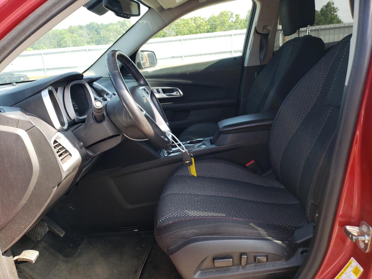 2GNFLCE39F6330913 2015 Chevrolet Equinox Lt