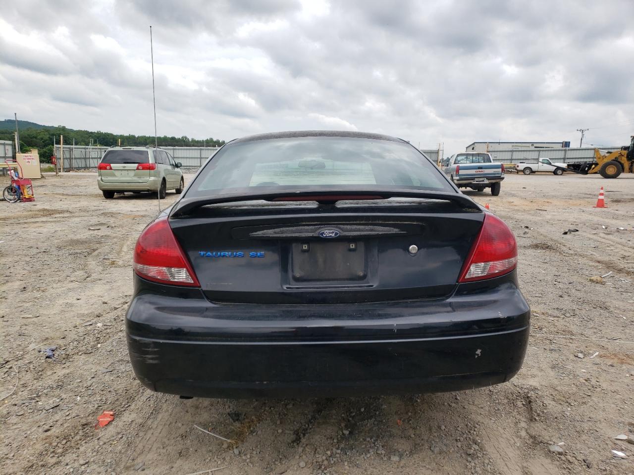 1FAFP53U84G136025 2004 Ford Taurus Se