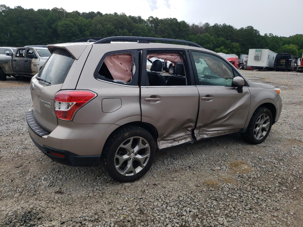 2015 Subaru Forester 2.5I Touring vin: JF2SJAUCXFH422935