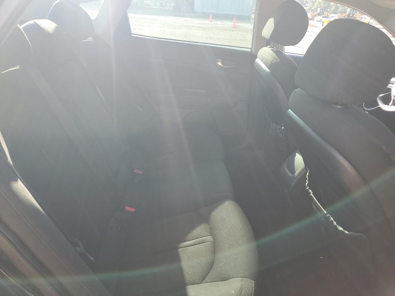 5XXGT4L31HG165326 2017 Kia Optima Lx