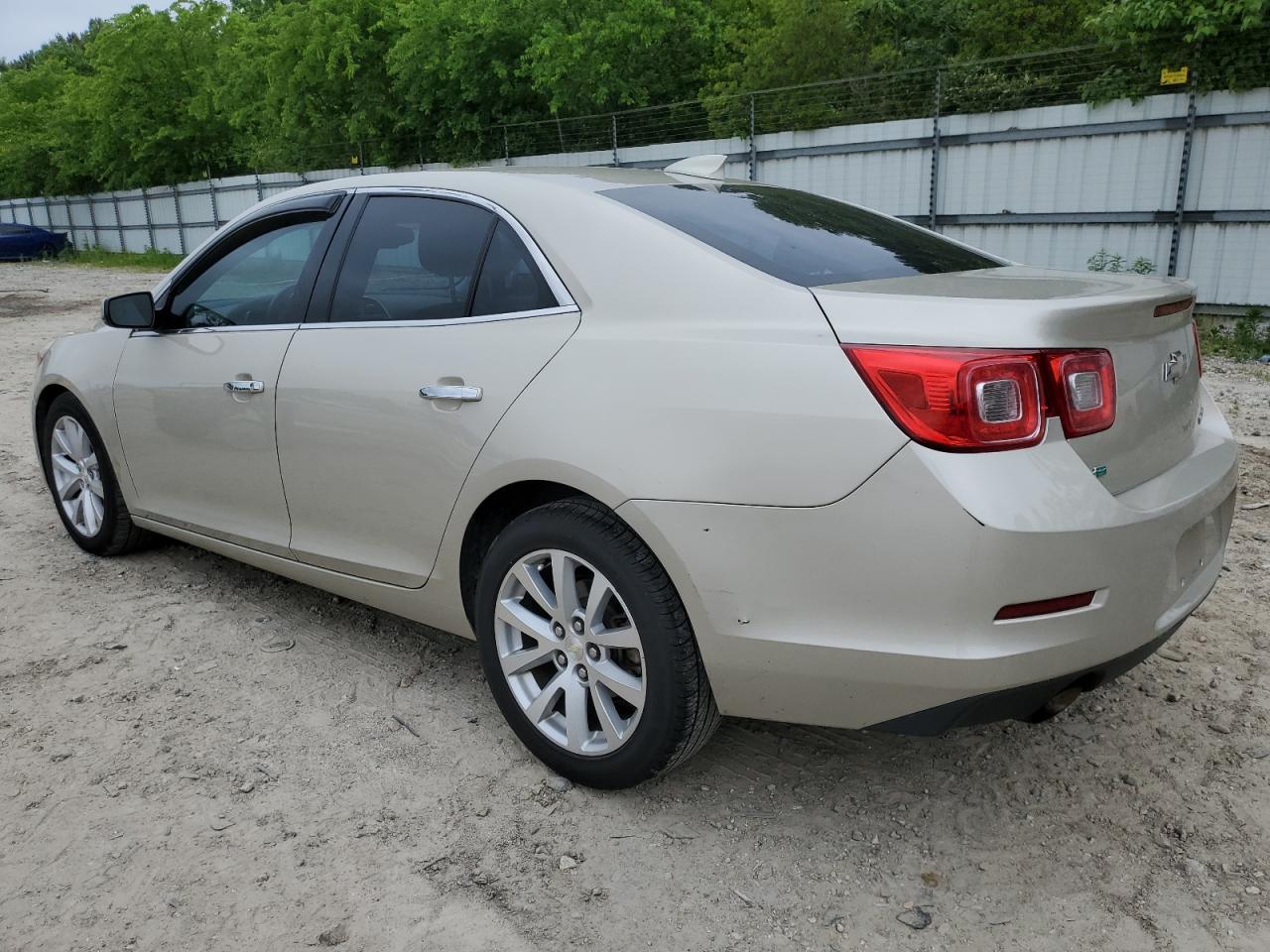 1G11F5SL4FF268801 2015 Chevrolet Malibu Ltz