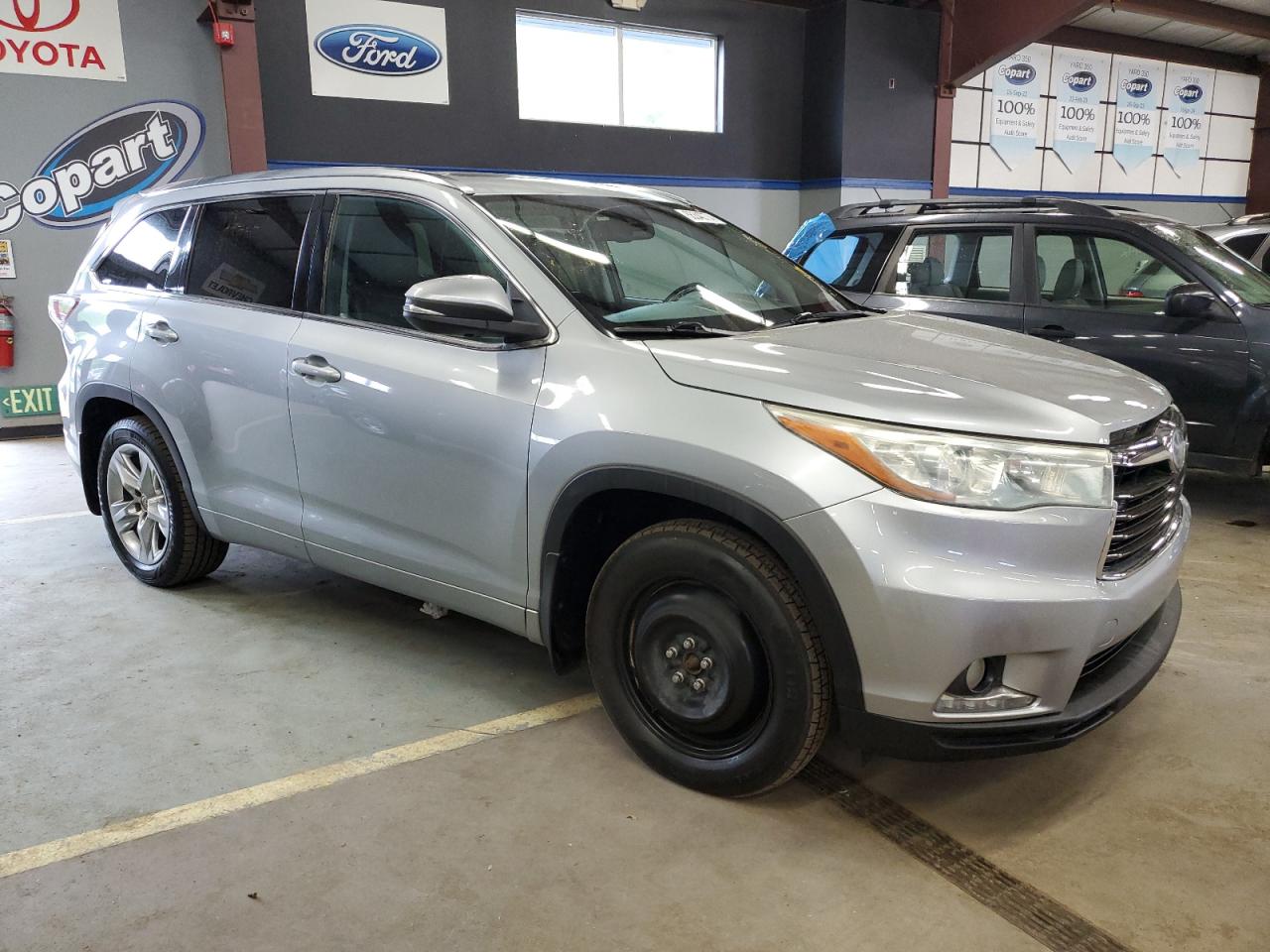 5TDDKRFH4FS194227 2015 Toyota Highlander Limited