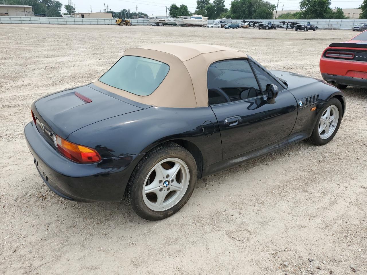 4USCH7328WLD15662 1998 BMW Z3 1.9