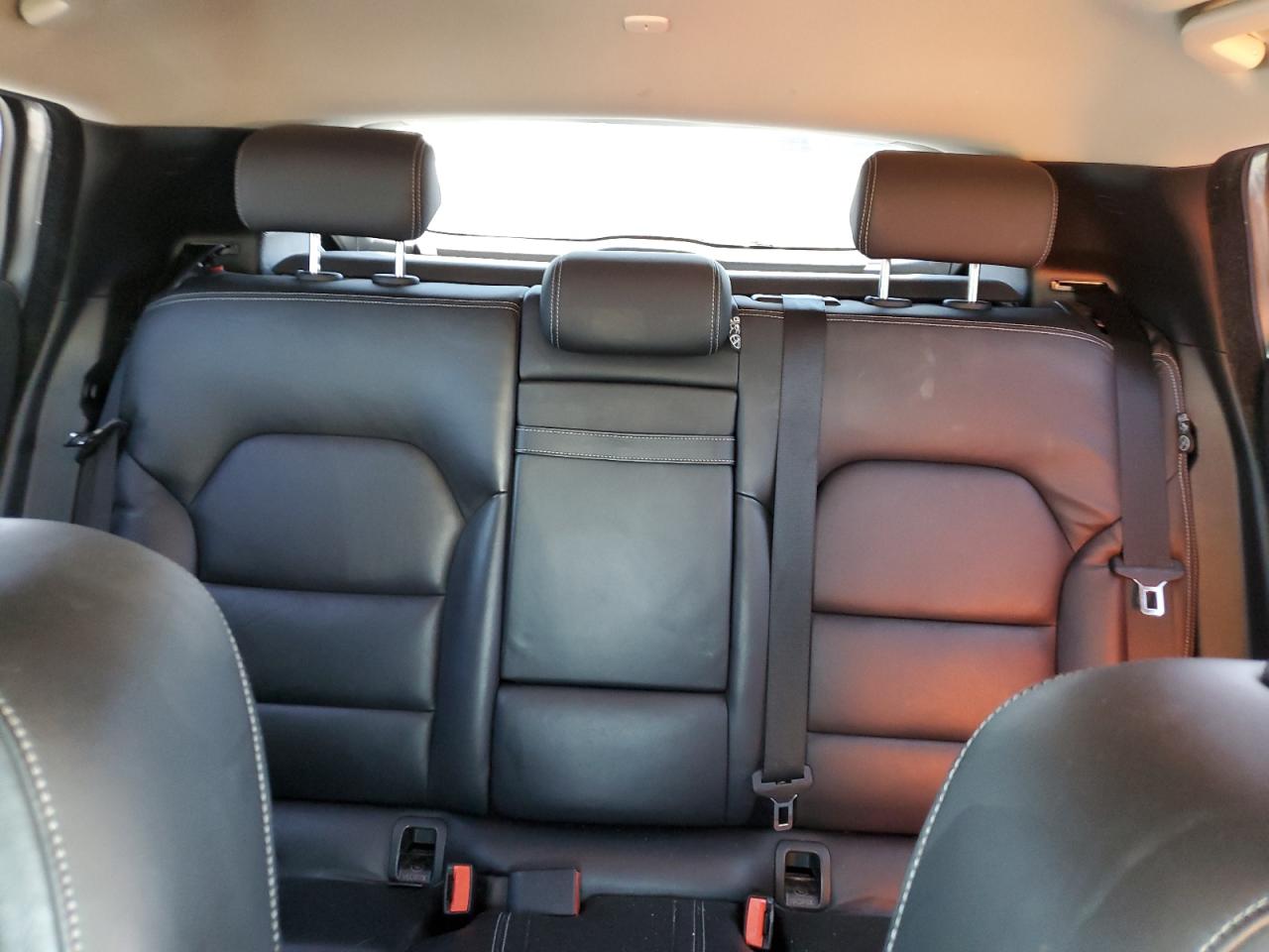 SJKCH5CR1HA023884 2017 Infiniti Qx30 Base