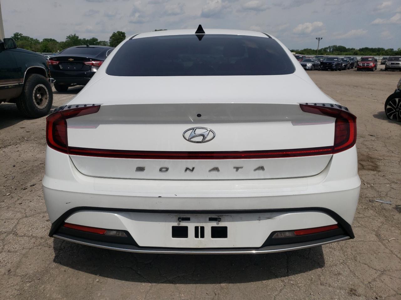 5NPEG4JA2MH115689 2021 Hyundai Sonata Se