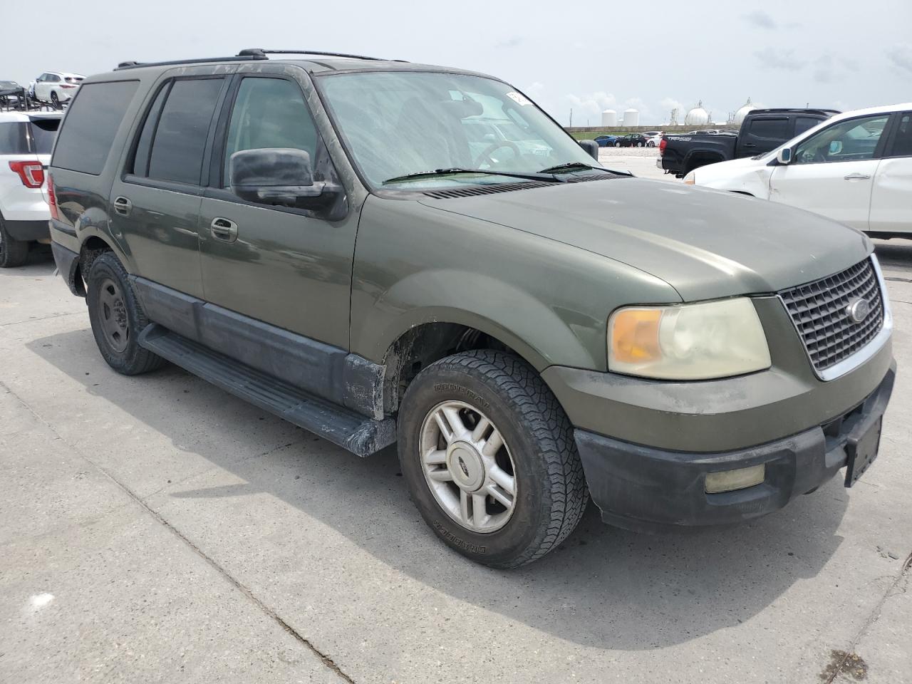 1FMFU15L04LA23124 2004 Ford Expedition Xlt