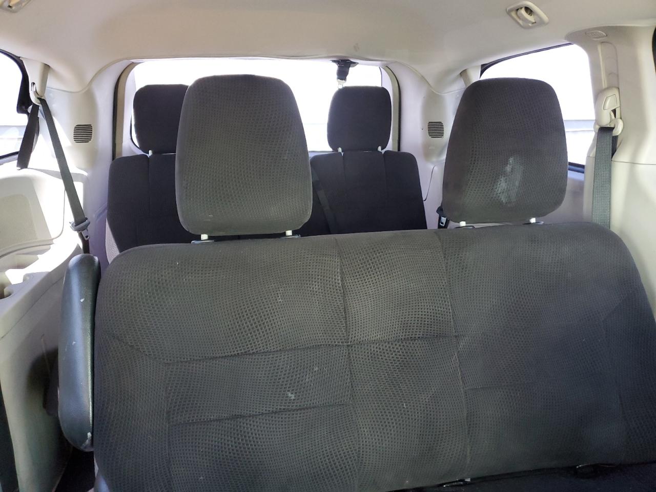 2C4RDGBG4ER161592 2014 Dodge Grand Caravan Se