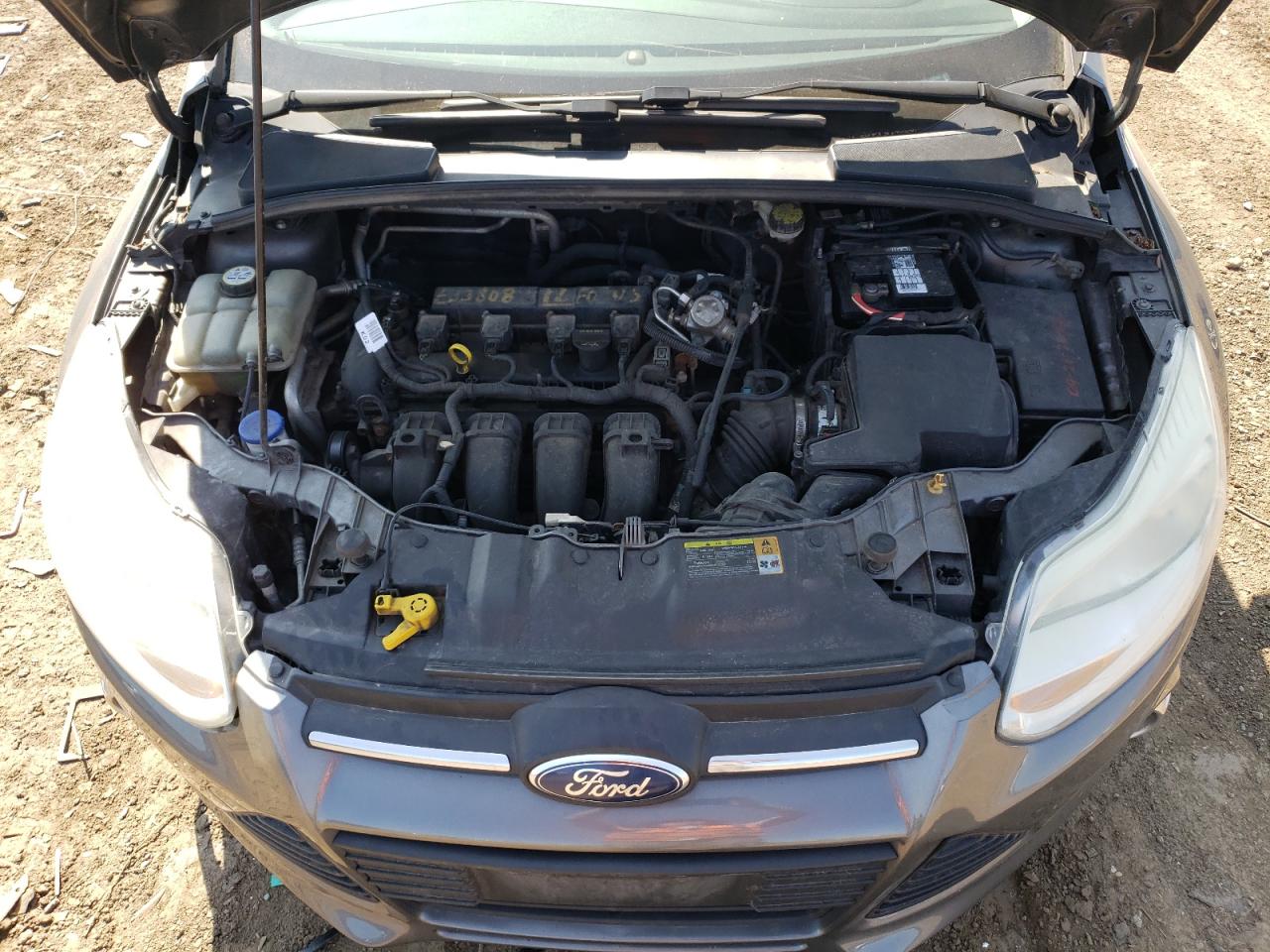 1FAHP3F24CL338244 2012 Ford Focus Se