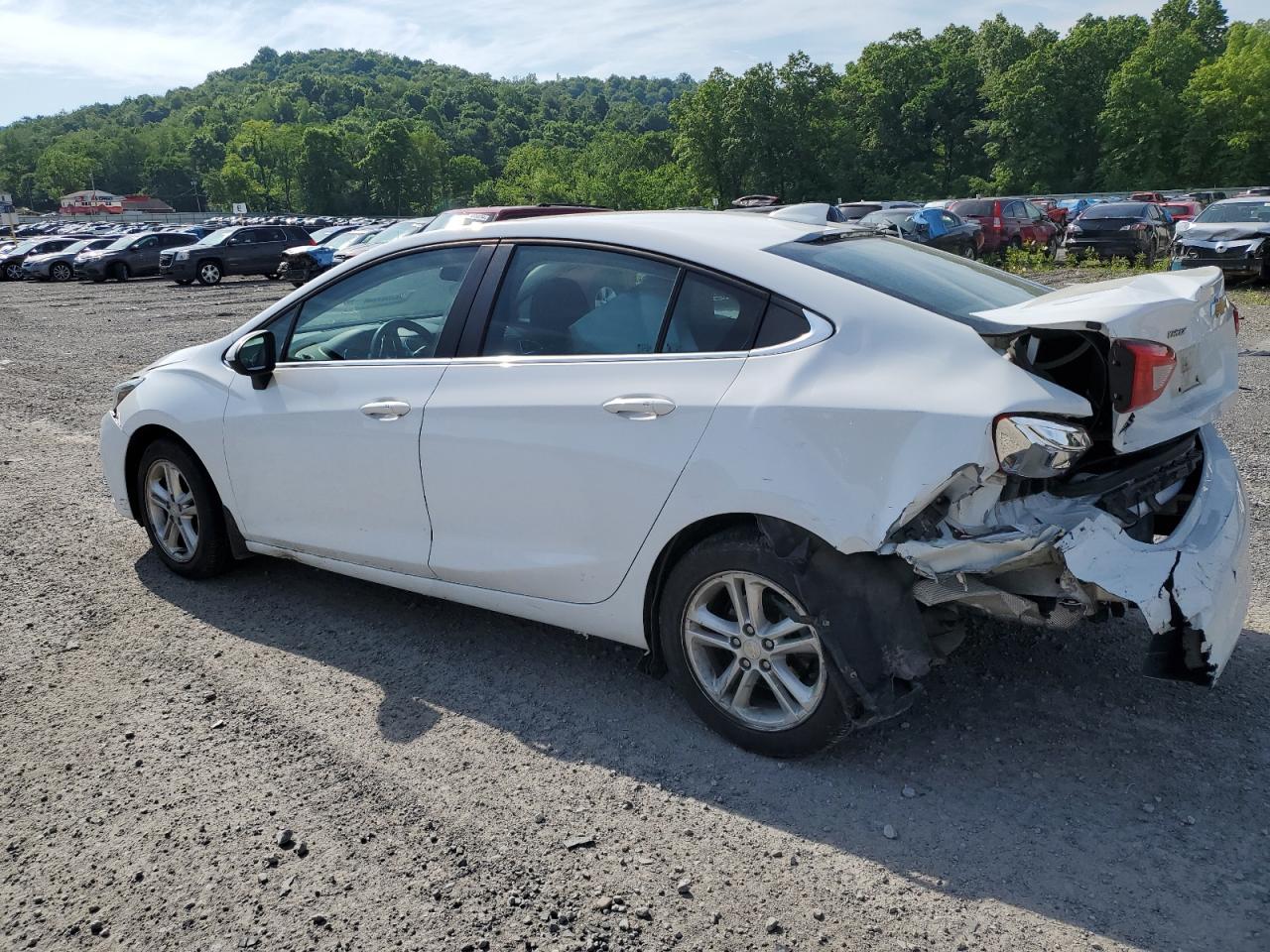 1G1BE5SM4J7163839 2018 Chevrolet Cruze Lt