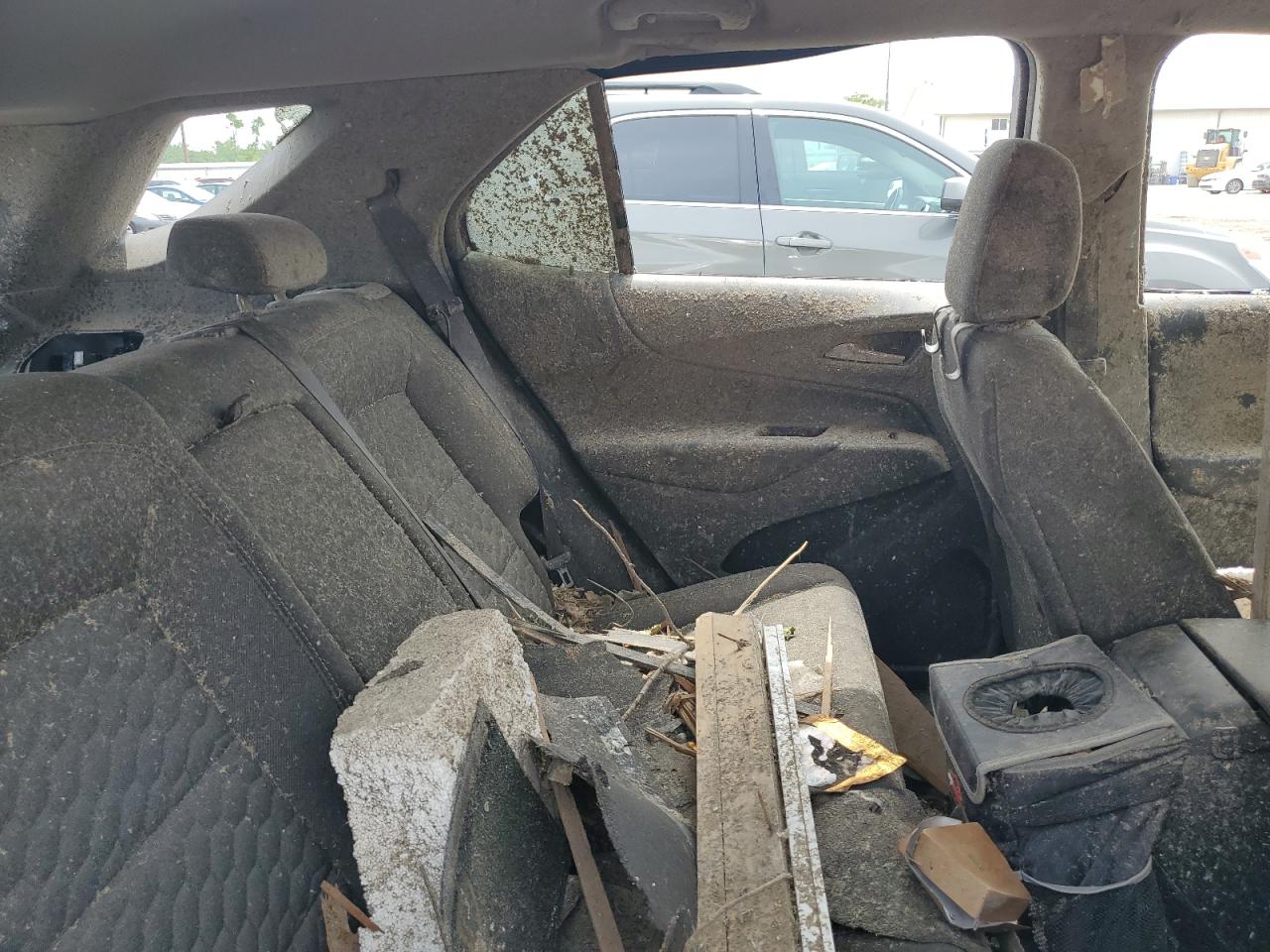 2GNAXJEV1J6260014 2018 Chevrolet Equinox Lt