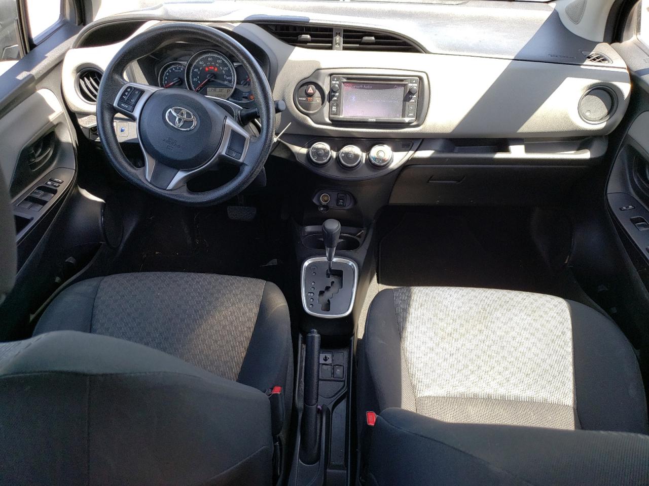 VNKKTUD34HA079648 2017 Toyota Yaris L